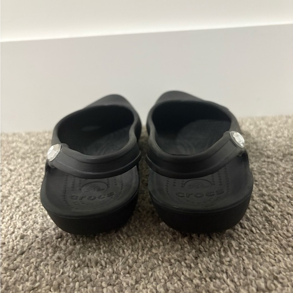 Crocs Jayna Sling Back Black Rubber Flat Sandal Gem on Strap Size 7 - Picture 7 of 13